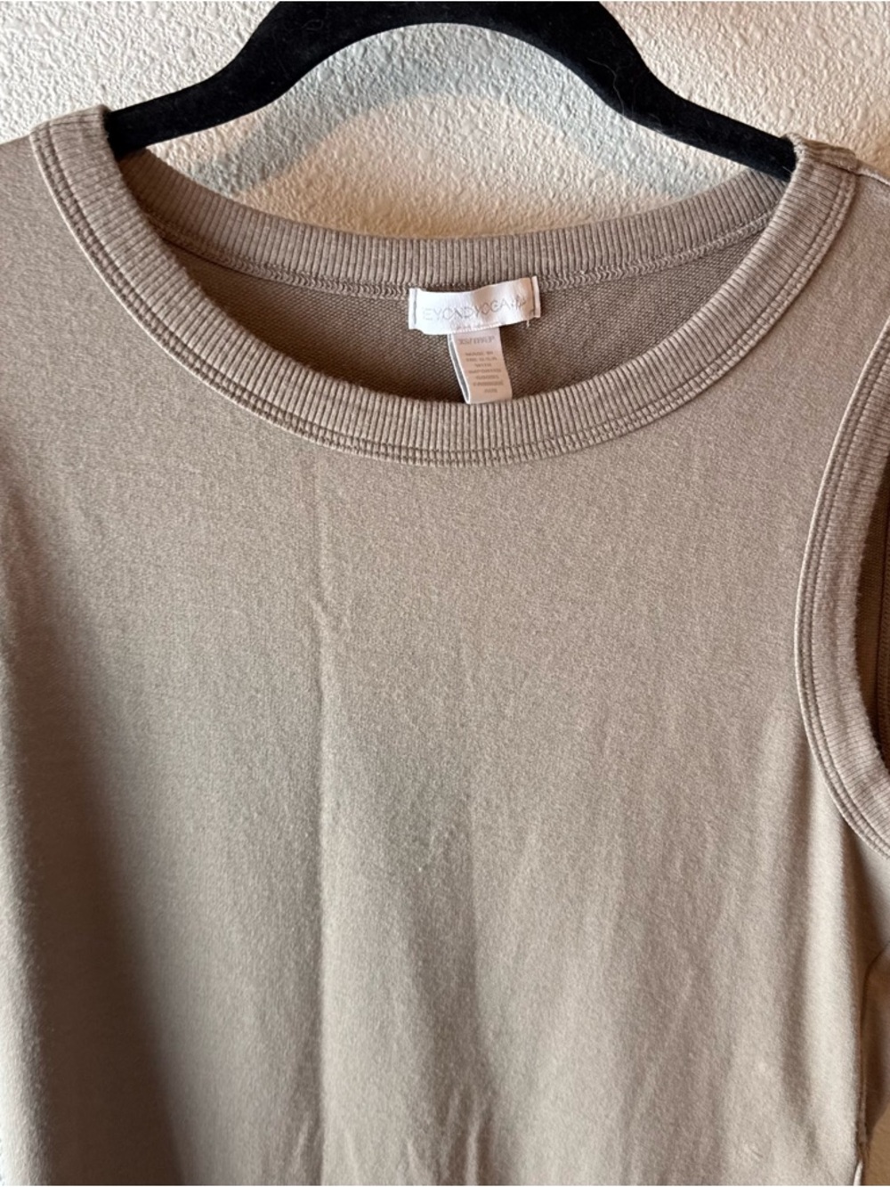 Beyond Yoga Out Of Town Dress Taupe Casual Athleisure Women’s Size XS - Picture 2 of 13